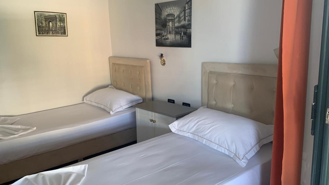 Kanina Hotel&Hostel Saranda Zewnętrze zdjęcie