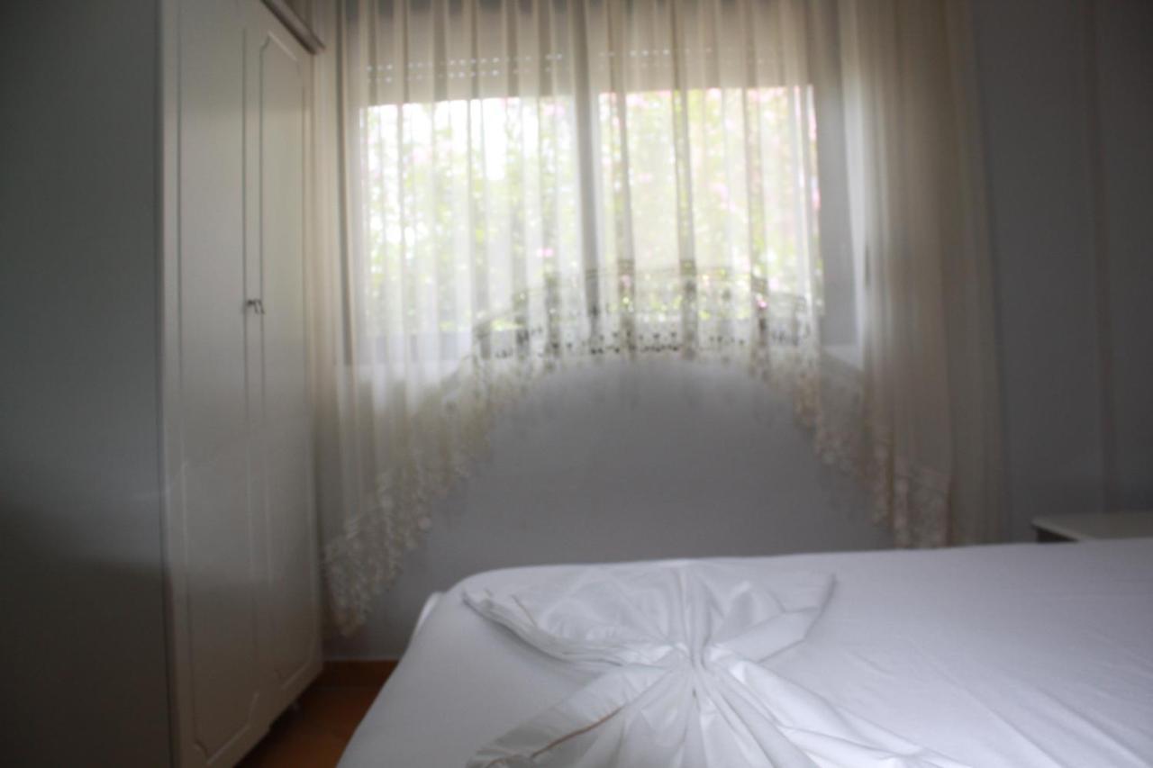 Kanina Hotel&Hostel Saranda Zewnętrze zdjęcie
