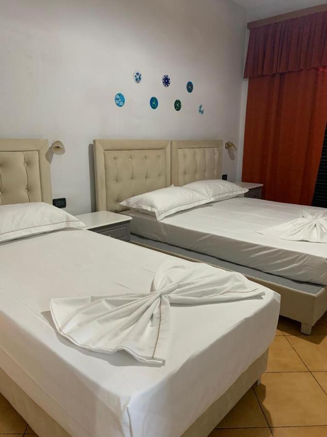Kanina Hotel&Hostel Saranda Zewnętrze zdjęcie