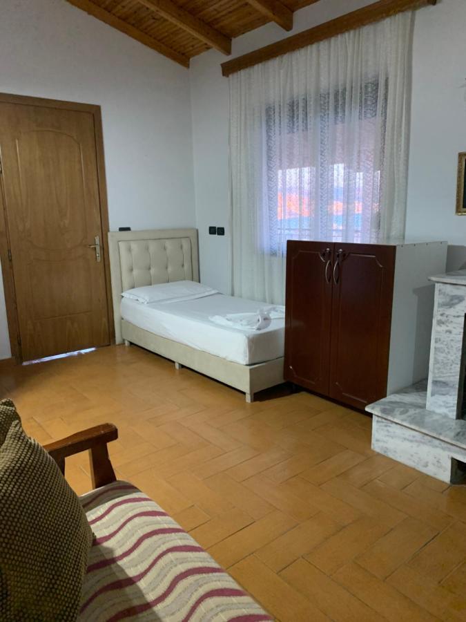 Kanina Hotel&Hostel Saranda Zewnętrze zdjęcie